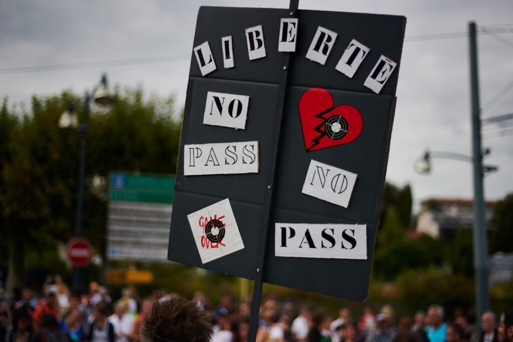 Feds Pass Controversial C-22 Lawful Access Bill Ahead of Summer Break