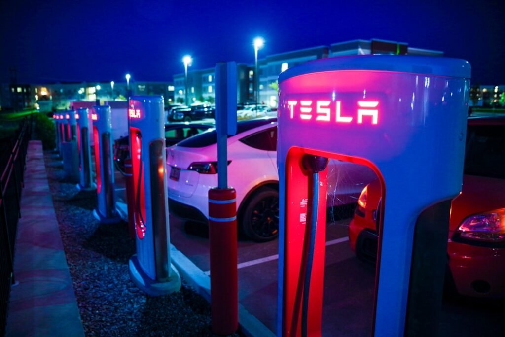 Tesla’s Battery Business Sparks Frenzy Among Tech Giants and Investors