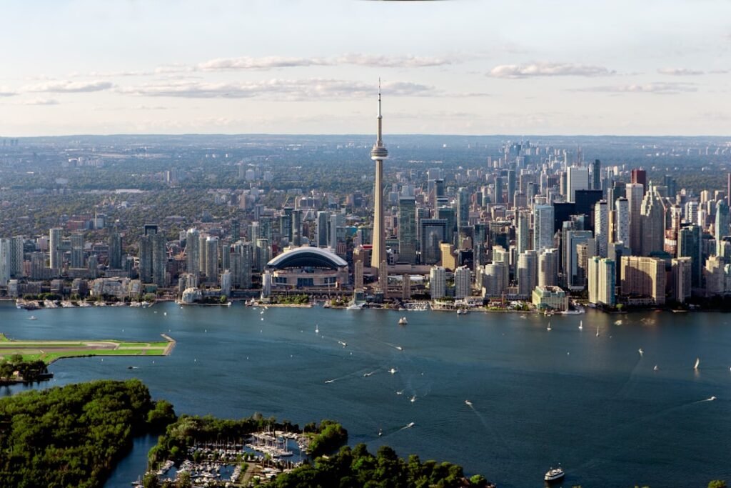 Feds and Toronto Launch Innovative Sports Tech Hub at TMU