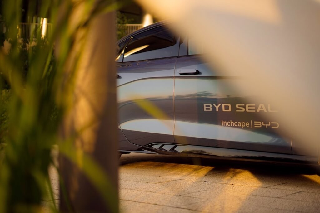 BYD Launches Revolutionary 5-Minute ‘Flash’ EV Charging in Canada