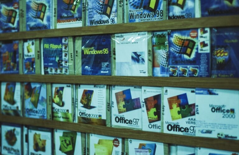 Microsoft Trains Sales Teams to Undermine OpenAI and Anthropic Competitors