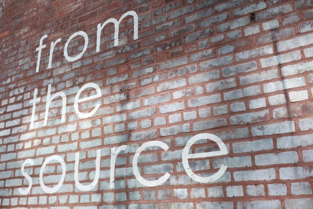 Open Source AI Surge: Anthropic Thrives Amidst Competitive Landscape