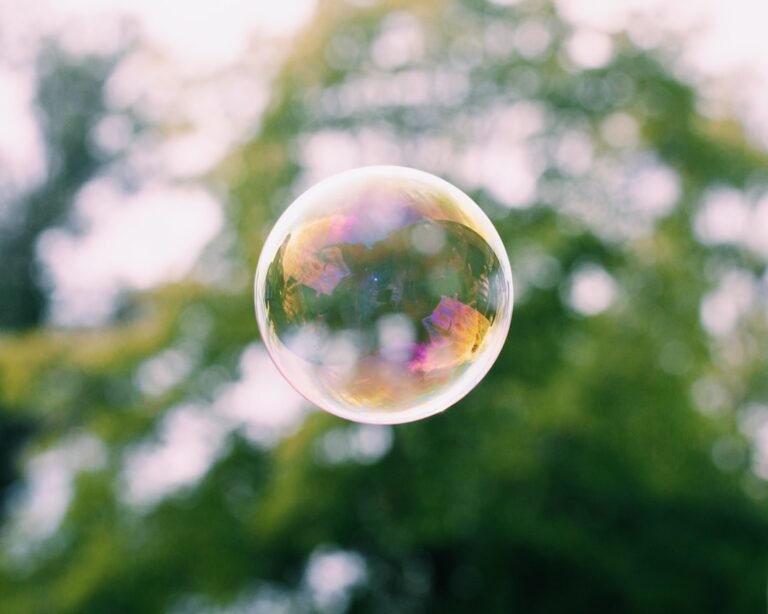 AI Bubble: Navigating Speculative Growth in the Tech Landscape